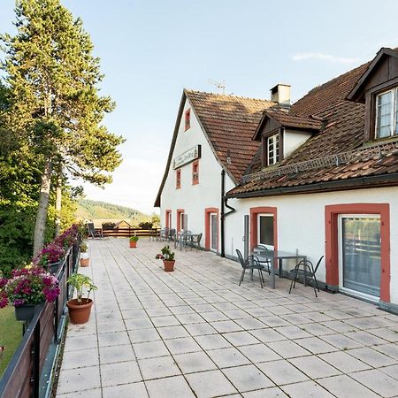 Kleines Wiesental Hotel Landgasthof Zum Pflug מראה חיצוני תמונה