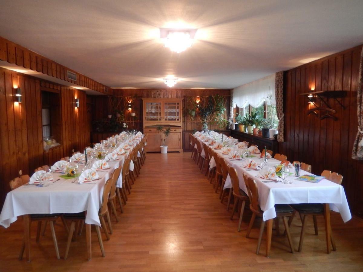 Kleines Wiesental Hotel Landgasthof Zum Pflug מראה חיצוני תמונה