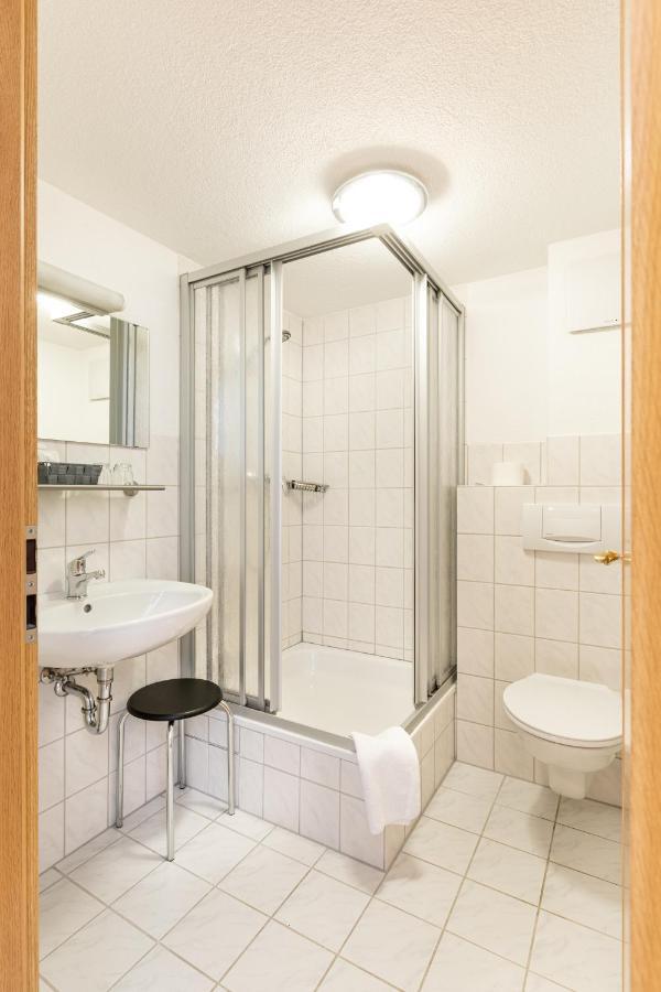 Kleines Wiesental Hotel Landgasthof Zum Pflug מראה חיצוני תמונה